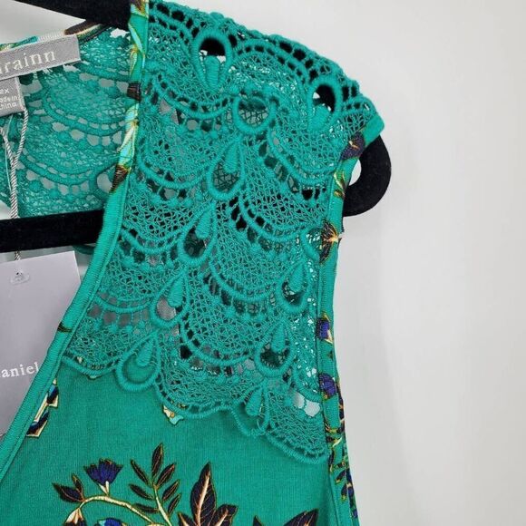 Daniel‎ Rainn NWT Women's Green sleeveless open back crochet top Size 2X - Picture 3 of 5